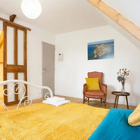 Couette-café La Bellevue - 3*