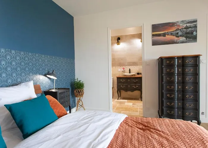 La Bellevue - Couette-café 3*