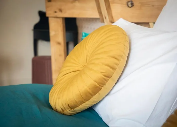 La Bellevue - Couette-café 3*