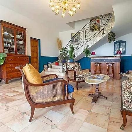 Frühstückspension La Bellevue - 3*